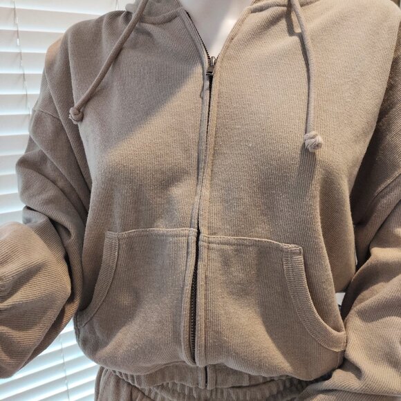 Womens jogger set - Picture 6 of 9